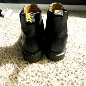 Dr Marten Chelsea boots used but great condition with box!